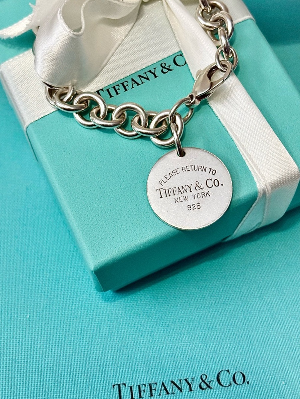 Tiffany & Co. Round Tag Rolo Link Bracelet 7.5”